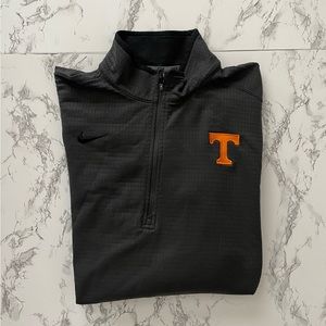 Nike Dri-fit Men’s UT Pullover